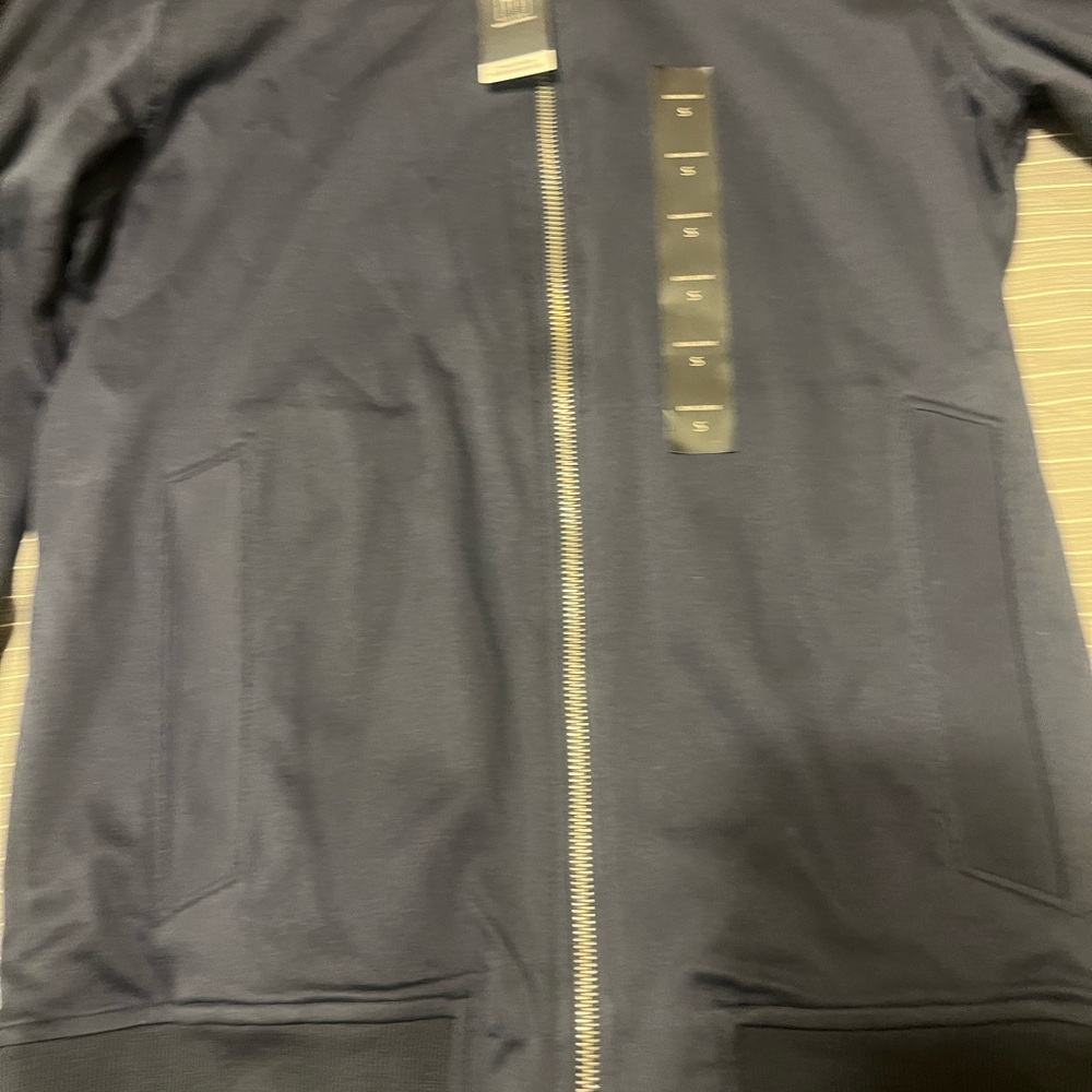 Banana Republic Luxe Touch Men's Dark Blue Lightweight Small with full zip jacke